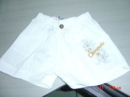 聚焦福州榮登貿易 一站式采購超漂亮女童平紋短褲與鞋帽服飾